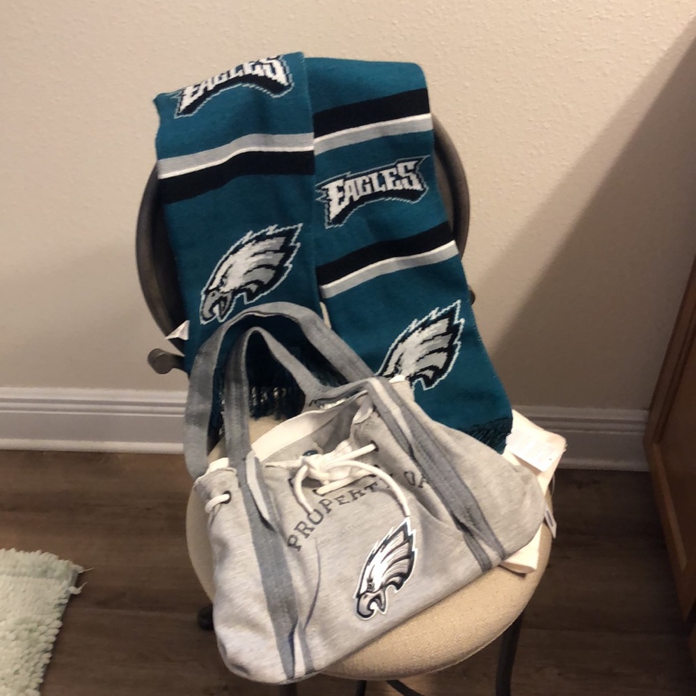 NFL Philadelphia Eagles Tote Purse and scarf plus gift